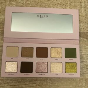 Wander beauty Trailblazer Eyeshadow Palette